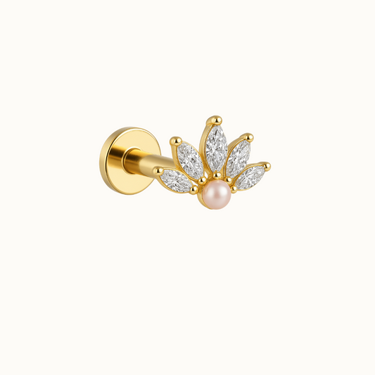 Le Célesta – Piercing en Titane G23 avec Zircons Marquise & Perle Nacrée